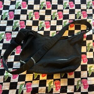 BAGGU medium Black Crossbody Bag